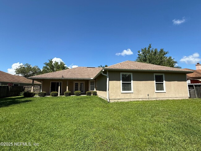 Building Photo - 1861 Weston Cir