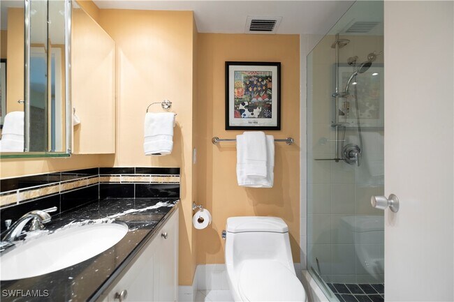 Building Photo - 1977 Gulf Shore Blvd N