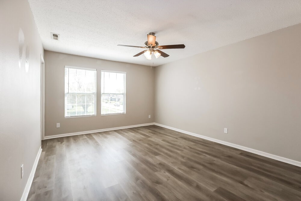 Building Photo - 1904 Breakwater Dr