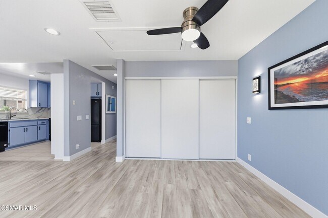 Building Photo - 254 Sequoia Ct