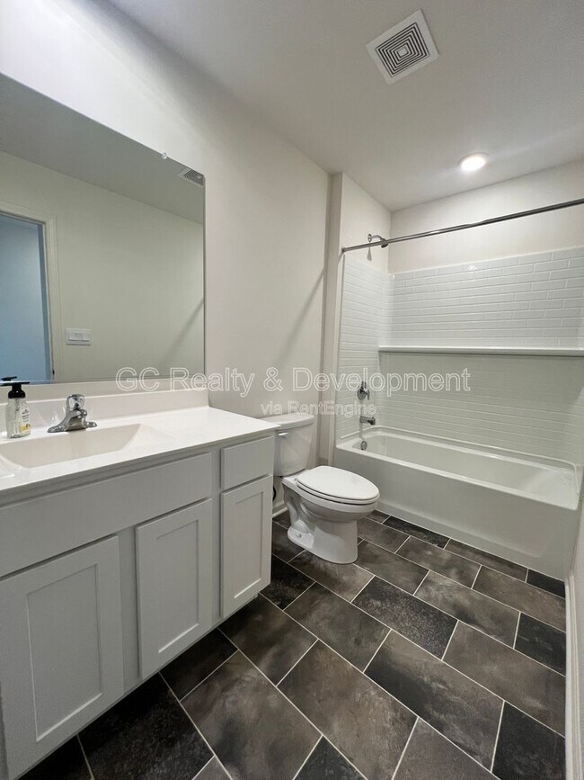 Building Photo - 3233 Lehman Crossing