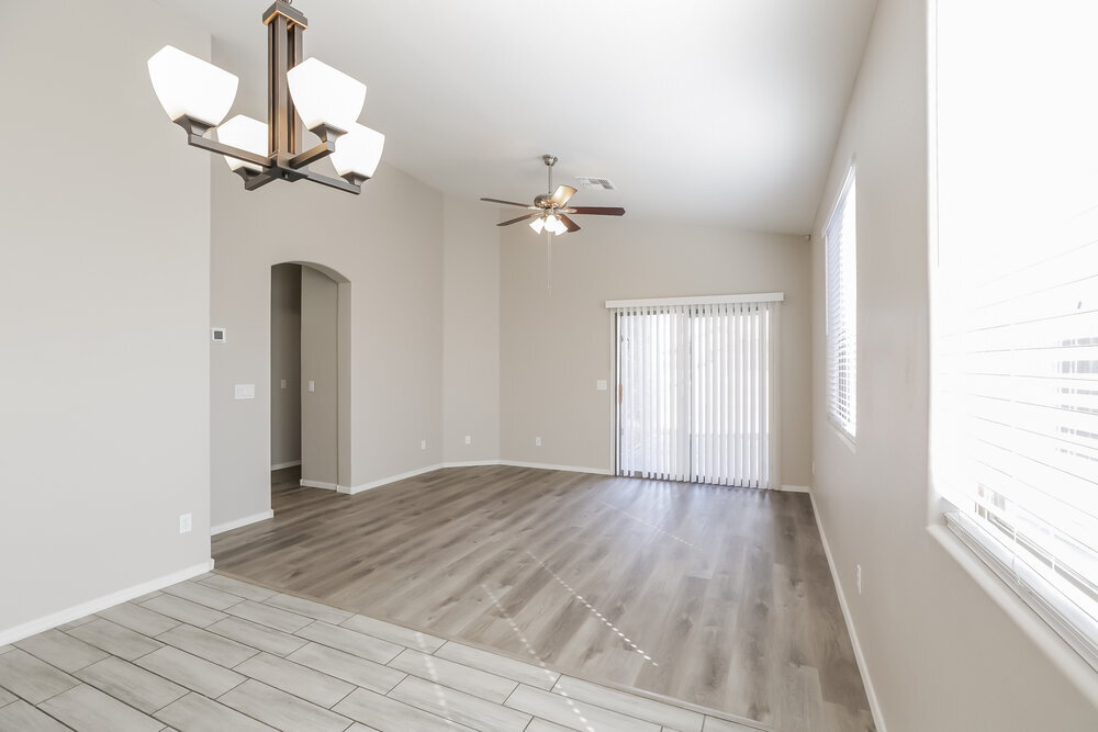 Building Photo - 6927 S 37th Glen