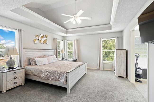 Building Photo - 5337 Meadowlark Dr