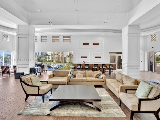 Building Photo - 3370 Hidden Bay Dr