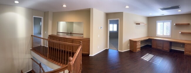 Building Photo - 46140 Grace Ct