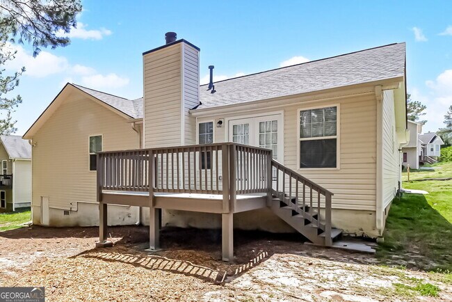 Building Photo - 108 West Bridge Dr
