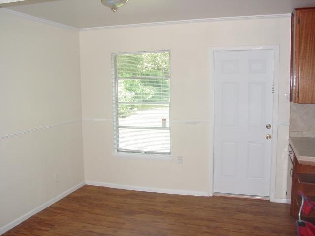 Building Photo - 1514 Glencrest Dr