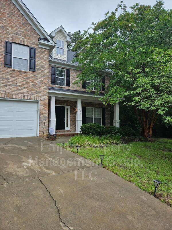 Building Photo - 202 Castlebury Dr