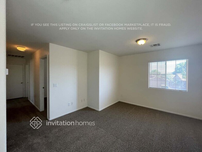Building Photo - 16244 W Custer Ln