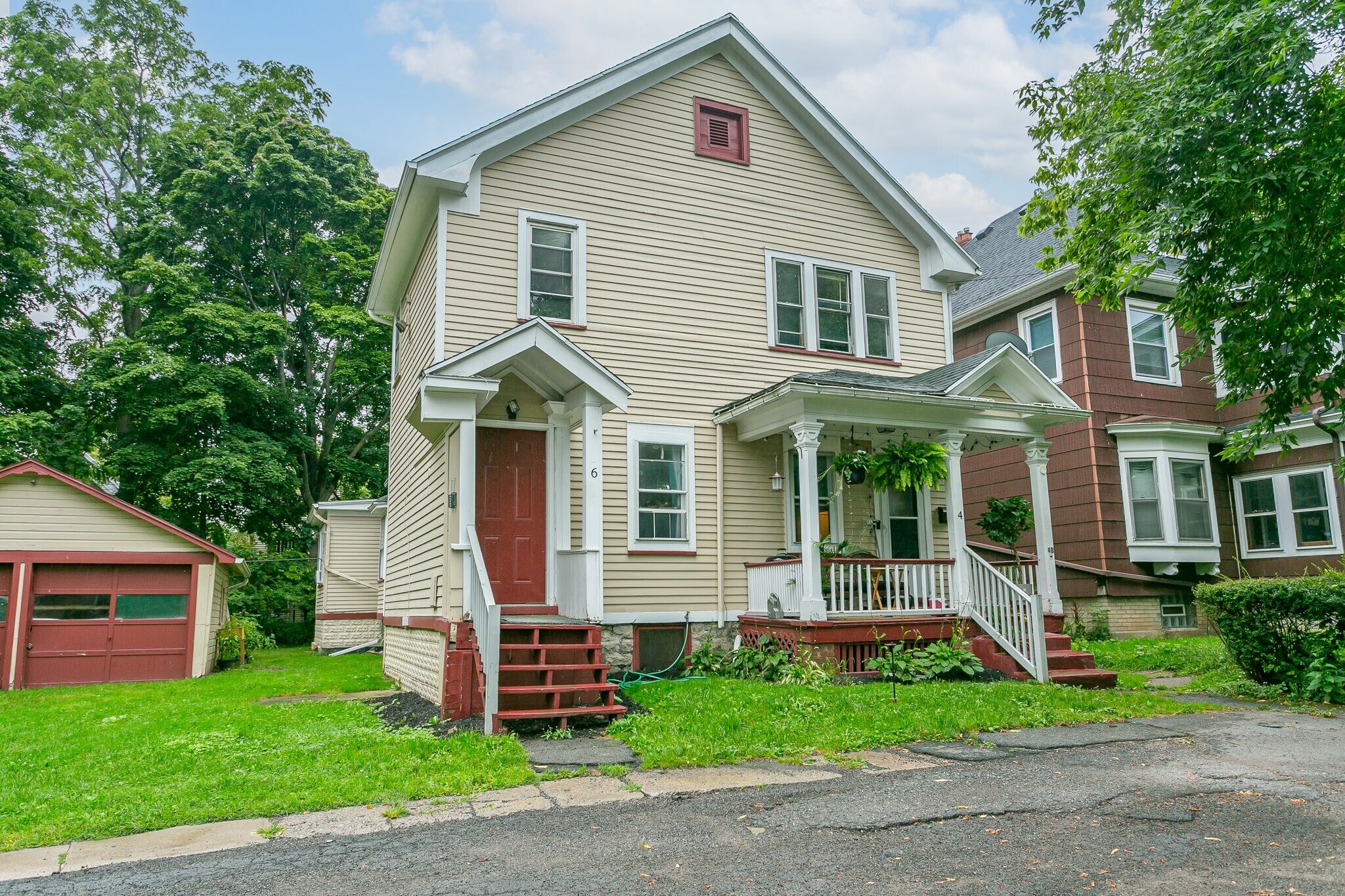 Building Photo - 4 Carroll Pl