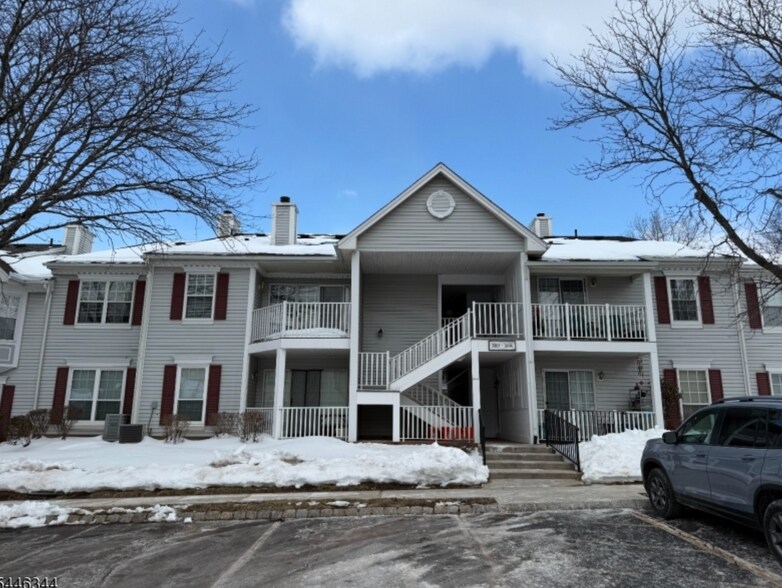Building Photo - 3214 Winder Dr
