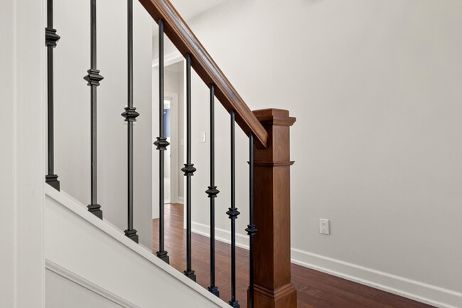 Building Photo - 916 Star of Danube Way