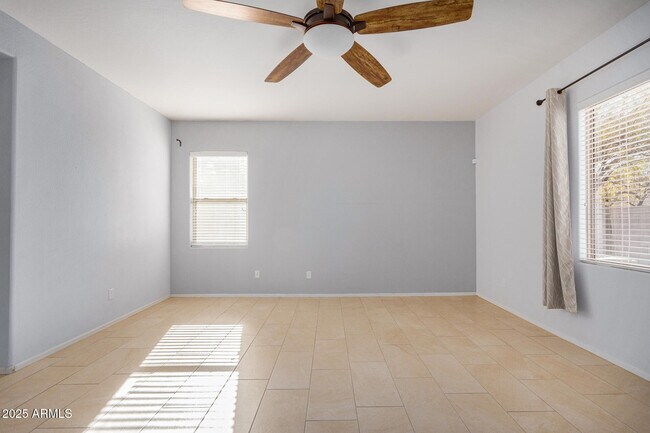 Building Photo - 42356 W Balsa Dr