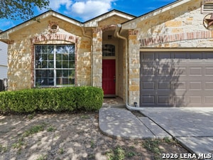 Building Photo - 810 Campion Red