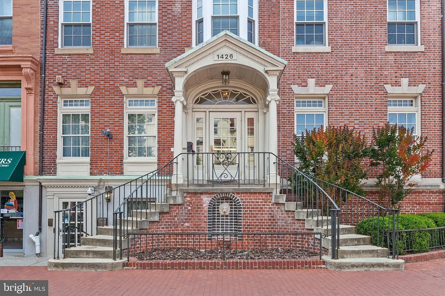 Building Photo - 1426 21st St NW