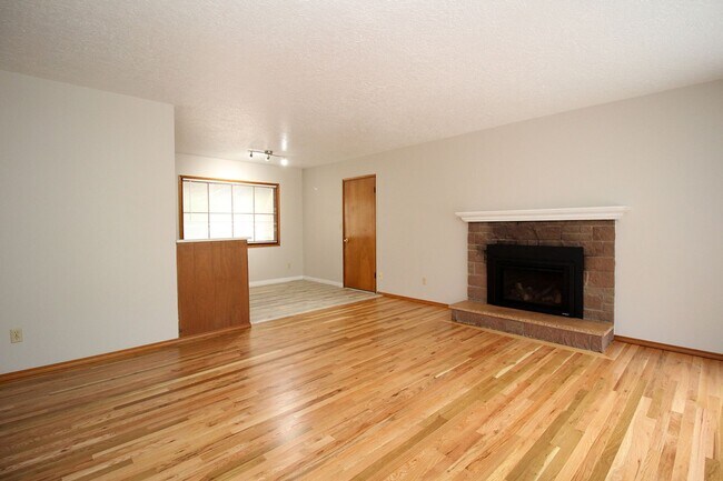 Building Photo - 17681 Mardee Ave
