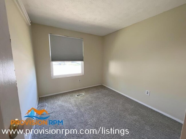 Building Photo - 706 Charney Ct