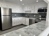 Building Photo - 13499 Biscayne Blvd