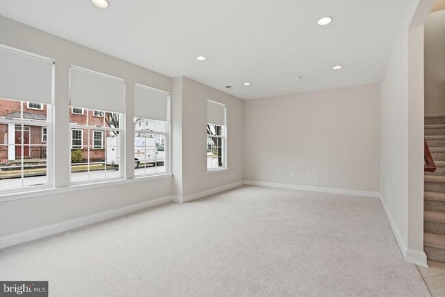 Building Photo - 5948 Logans Way