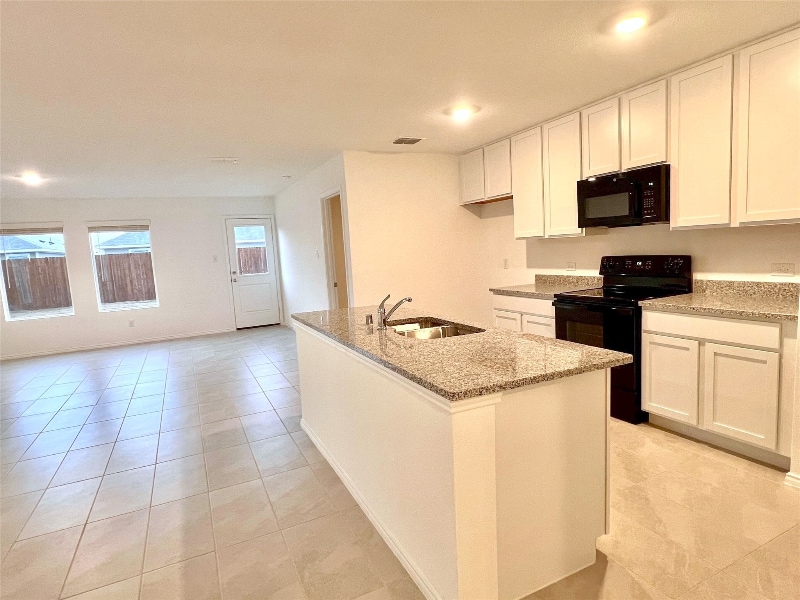 Building Photo - 326 Ashbrook Wy