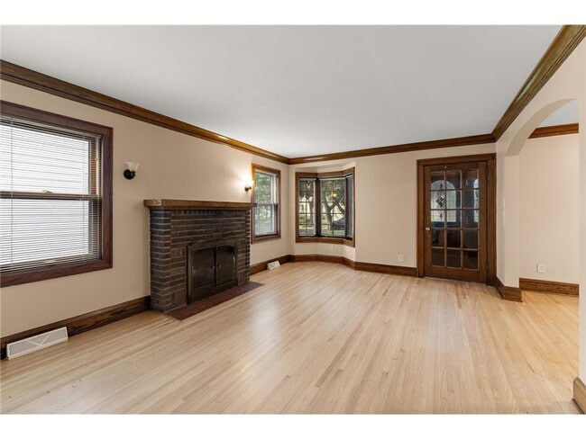Building Photo - 5317 Abbott Ave S