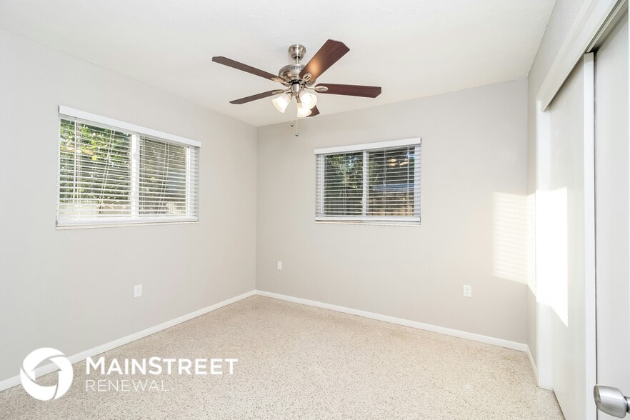 Building Photo - 5931 Olive Ave