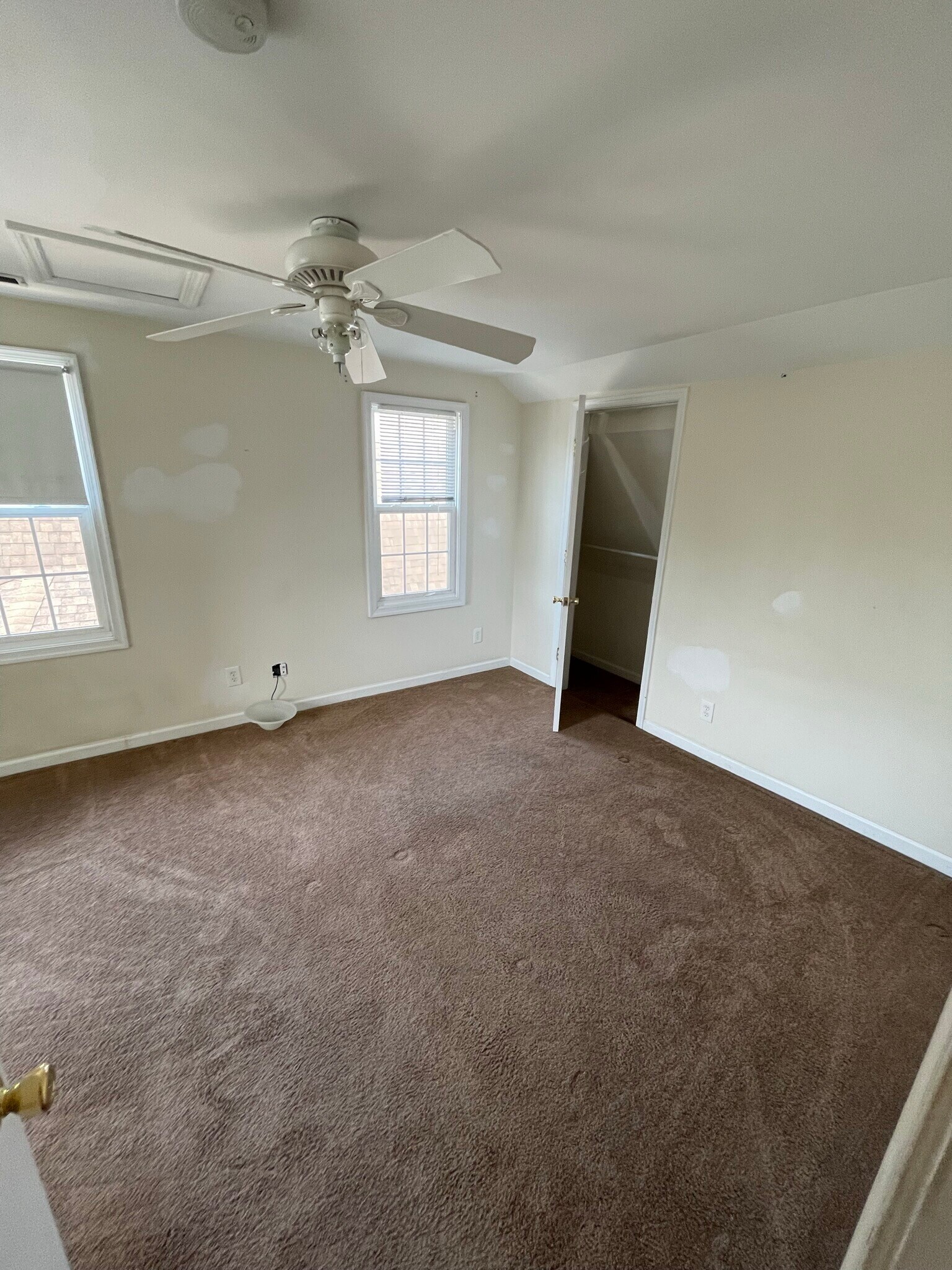 Bedroom 3 (2nd Floor) - 825 Ardmore Ave