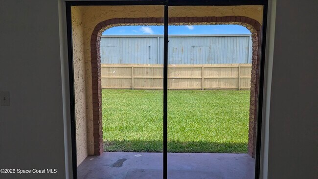 Building Photo - 174 San Juan Cir