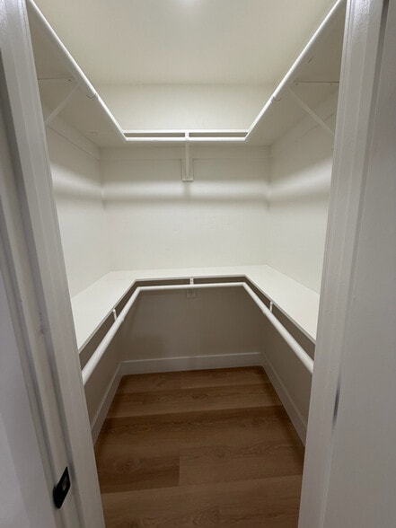 Building Photo - 361 Wisconsin Ave