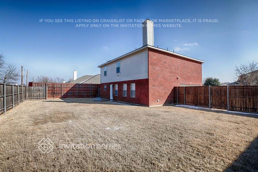 Building Photo - 12016 Riviera Rd