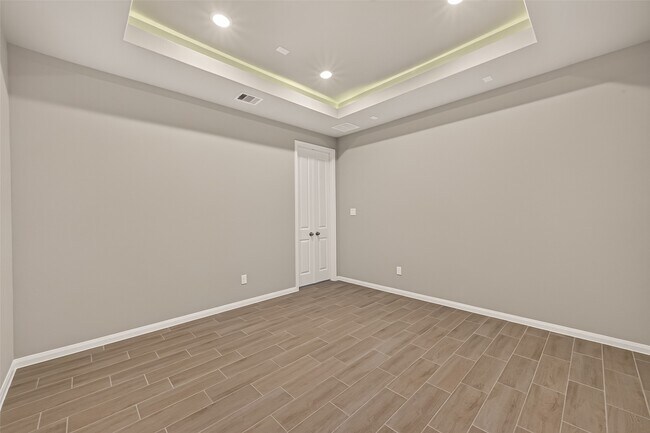 Building Photo - 27003 Estella Mdw Ln