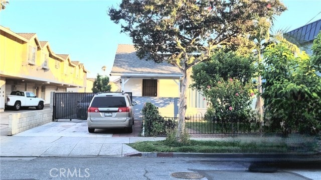 Primary Photo - 1606 Acacia St