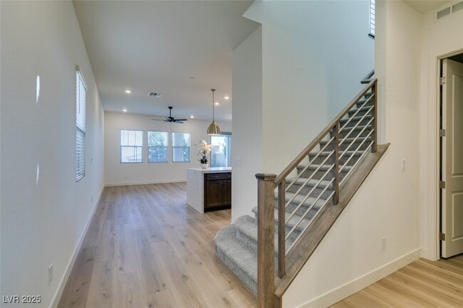 Building Photo - 568 Clover Bar Ln