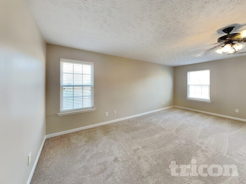 Building Photo - 3243 Deer Valley Dr NW