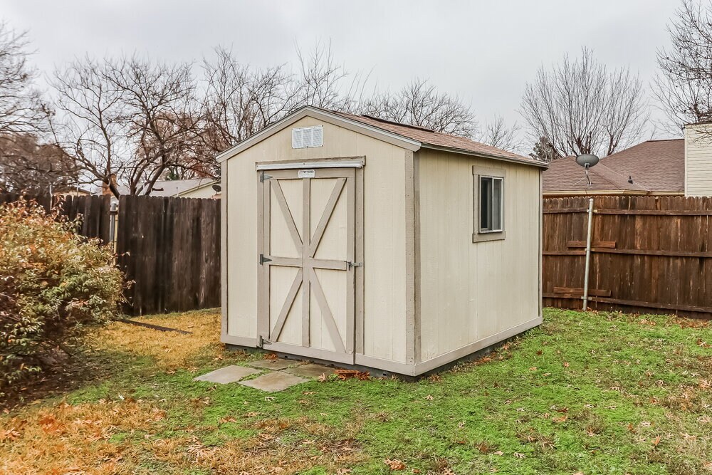 Building Photo - 3924 Windflower Ln