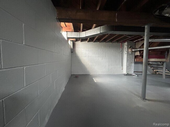 Building Photo - 19710 Moross Rd