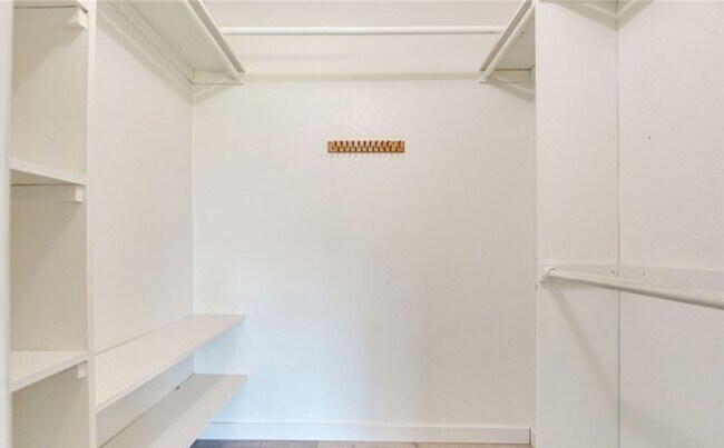 Building Photo - Spacious Wildomar Single-Story Home-Just in Time for Summer!