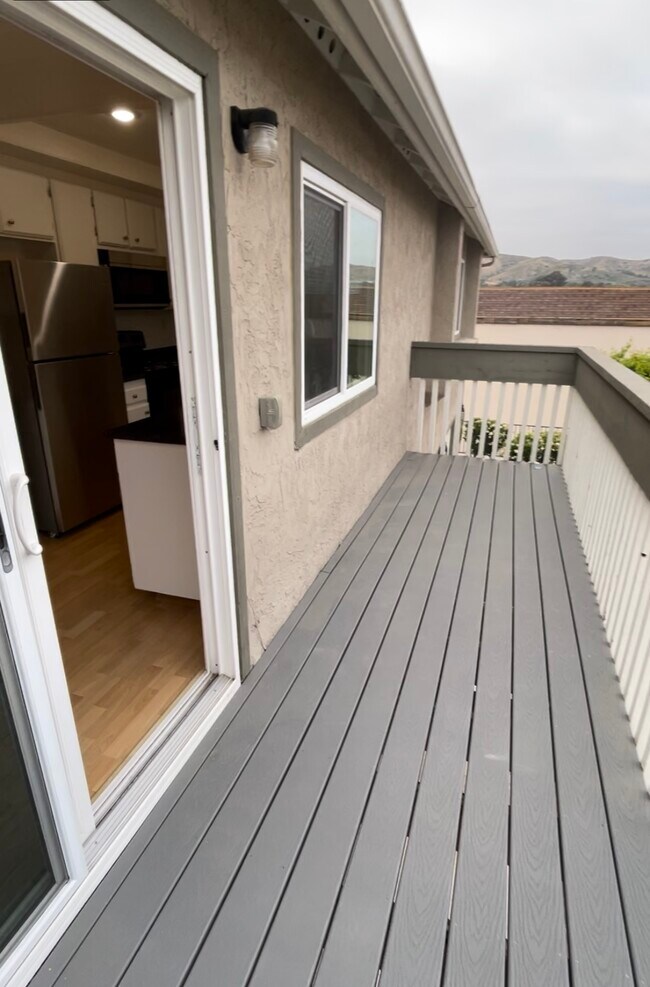 private deck - 7962 Arly Ct