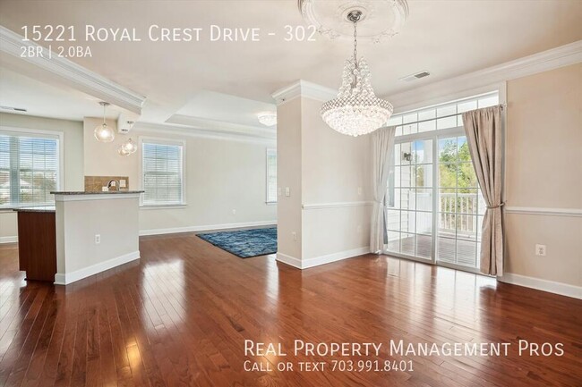 Building Photo - 15221 Royal Crest Dr