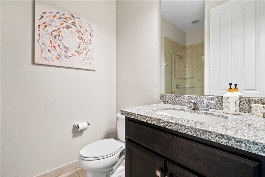 Building Photo - 619 Windward Cir S