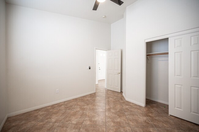 Building Photo - 356 Blackstone River Ave