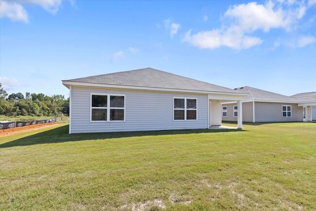 Building Photo - 10092 Anders Wy S E