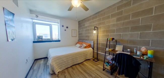 Building Photo - 1116 Moro St