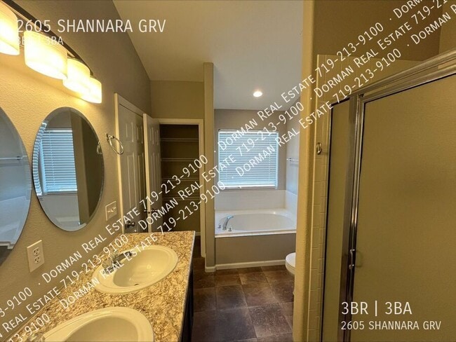 Building Photo - 2605 Shannara Grove