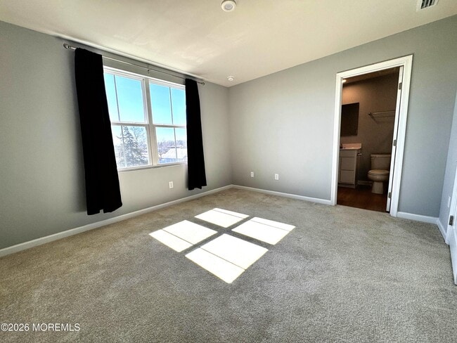 Building Photo - 207 Cyprus Ct