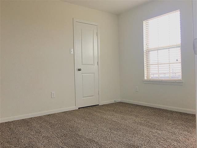 Building Photo - 100 Acadia Ln