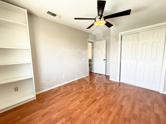 Building Photo - 4431 E Badger Way