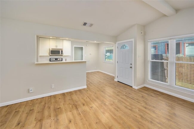 Building Photo - 520 Cutty Trail