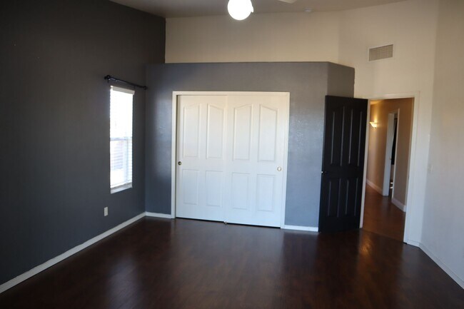 Building Photo - Home With A Pool and Much More!