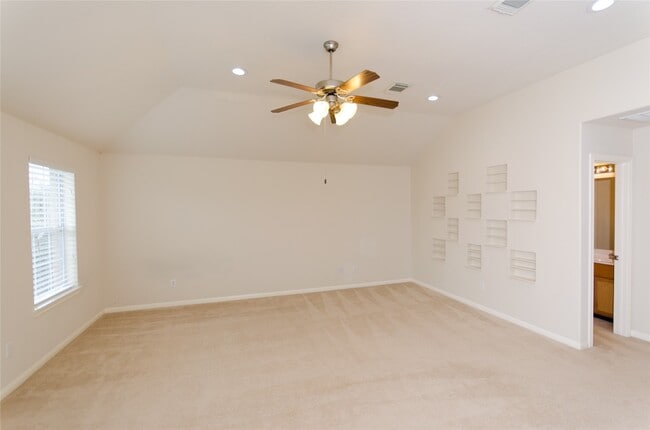 Building Photo - 16323 Yabbie Dr